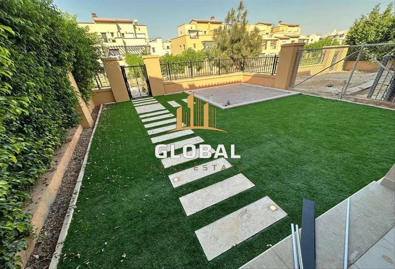 للايجار في ميفيدا: تاون هاوس اول استخدام مطبخ وأجهزة وتكيفات بميفيدا 