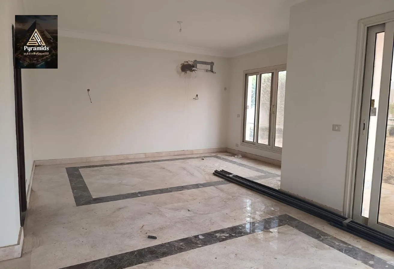 Rent in Grand Heights: فيلا للايجار في جراند هايتس .
