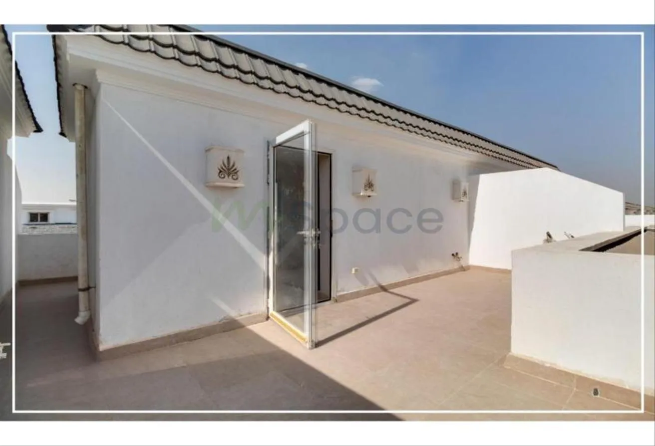 Gallery Image 13