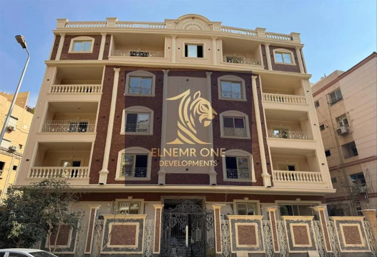 Sale in El Banafseg Apartment Buildings: Apartment for Sale – Super Lux Finishing in Al-Banafseg Bui