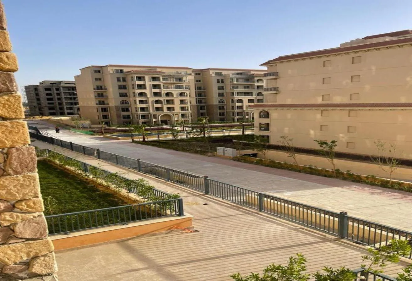 Sale in 90 Avenue: 90 Avenue - New Cairo announces an apt of 182m