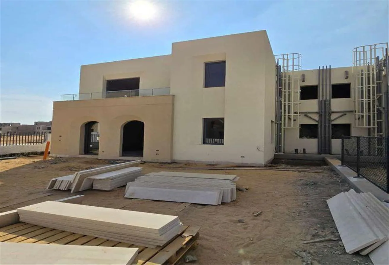 Sale in Vye Sodic: Villa with 10y installments in SODIC Sheikh Zayed
