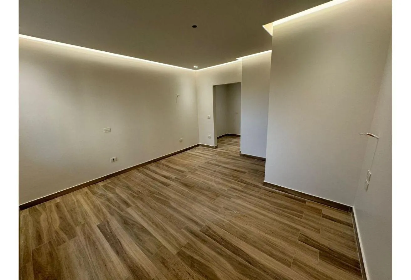 Gallery Image 10