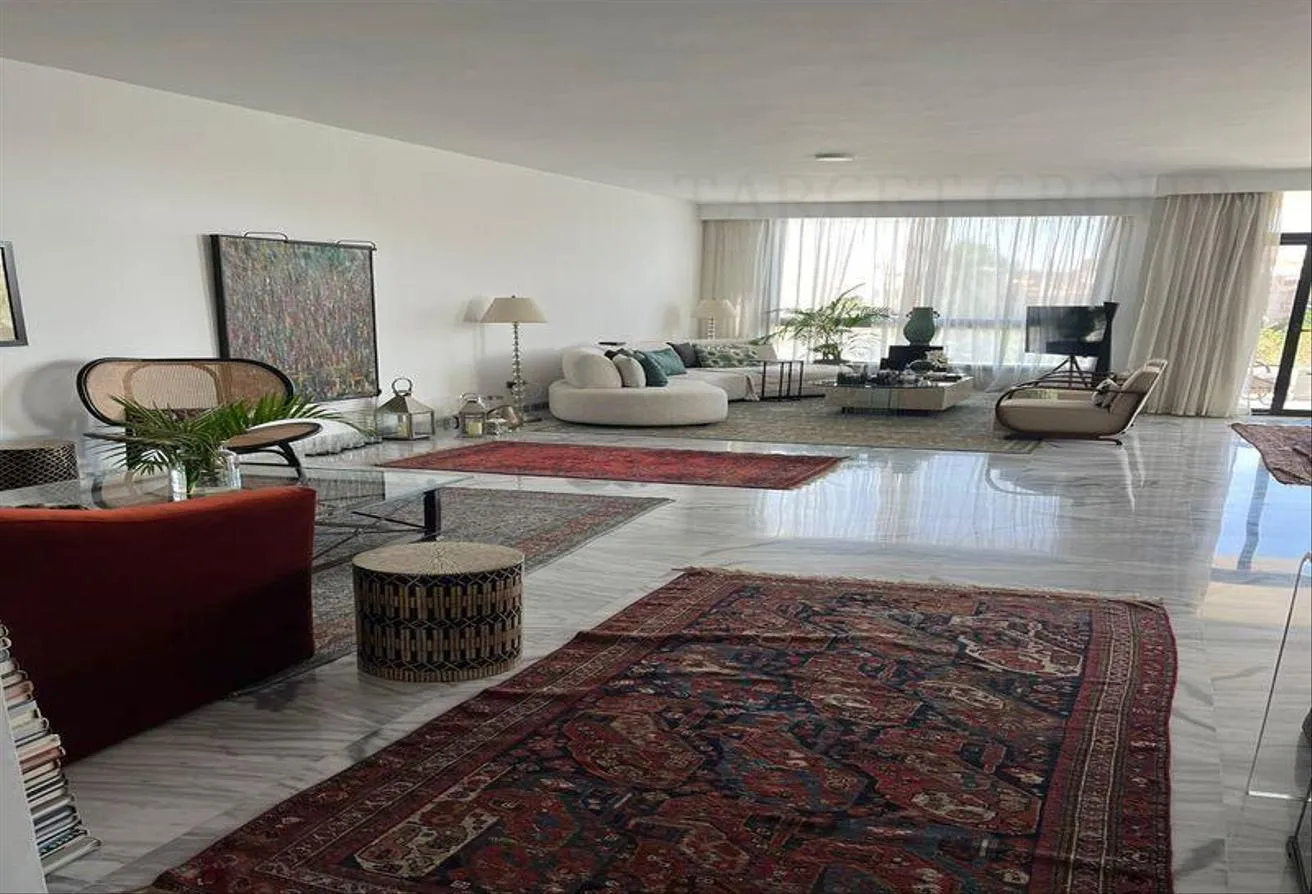 Rent in West Golf: Apartment / Prime Location /For Rent /West-Golf