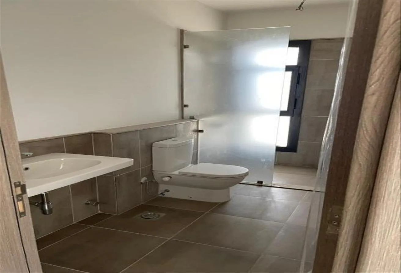 Gallery Image 10
