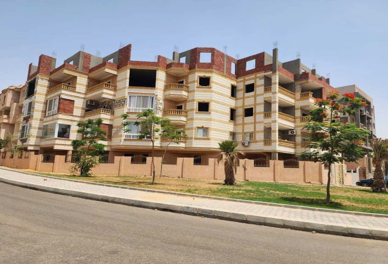 Sale in Shorouk City: Duplex for sale with a garden view in shorouk city