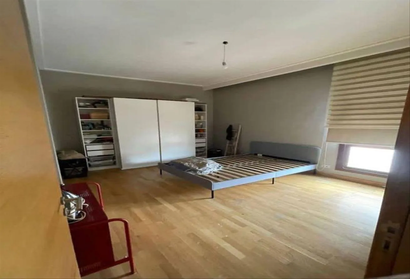 Sale in Forty West: RTM Finished Apartment in Beverly-Attractive Price