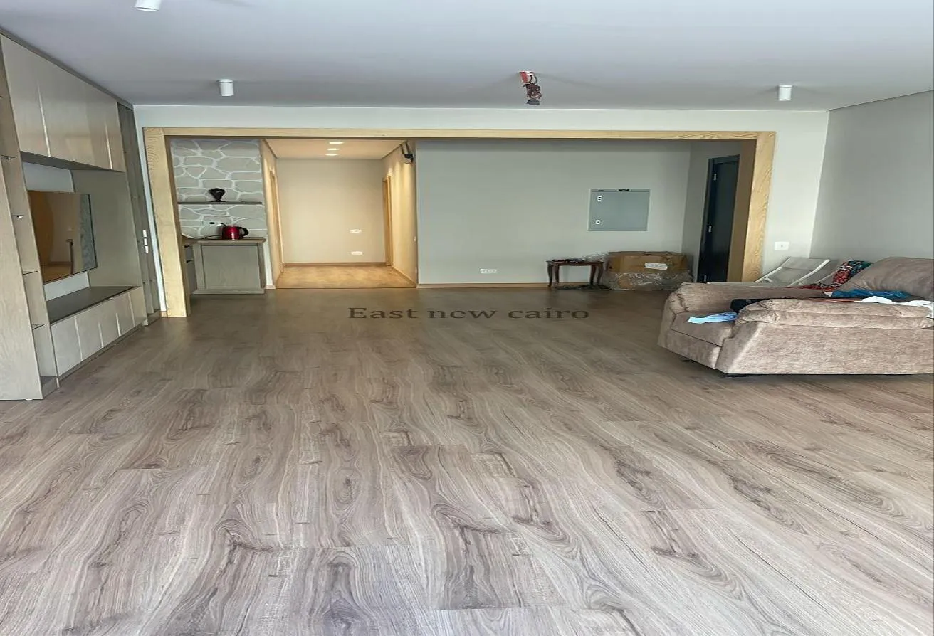 Gallery Image 16