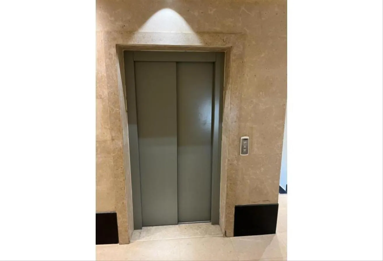 Gallery Image 12