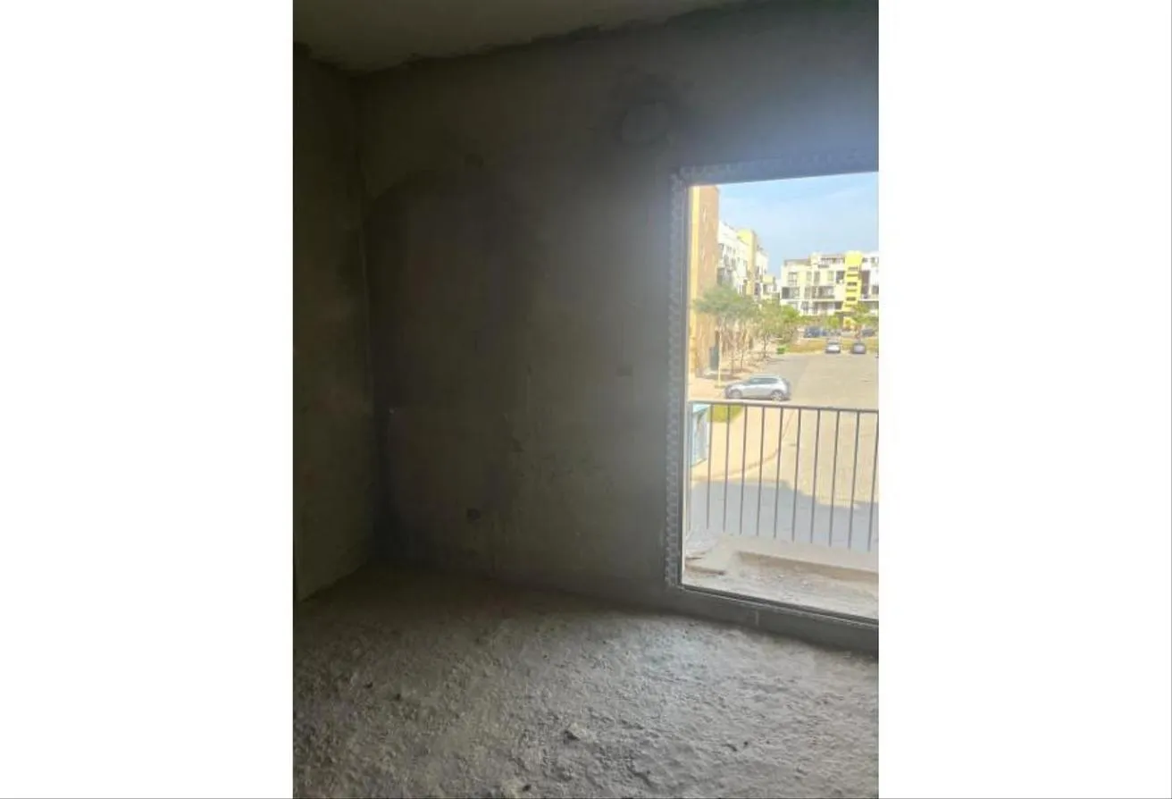 Gallery Image 16