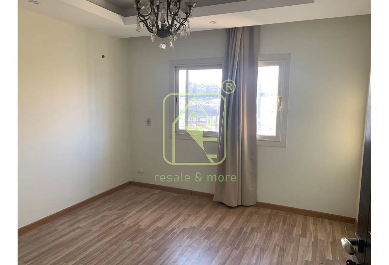 Rent in The Address: شقه للإيجار في كمبوند ذا ادريس