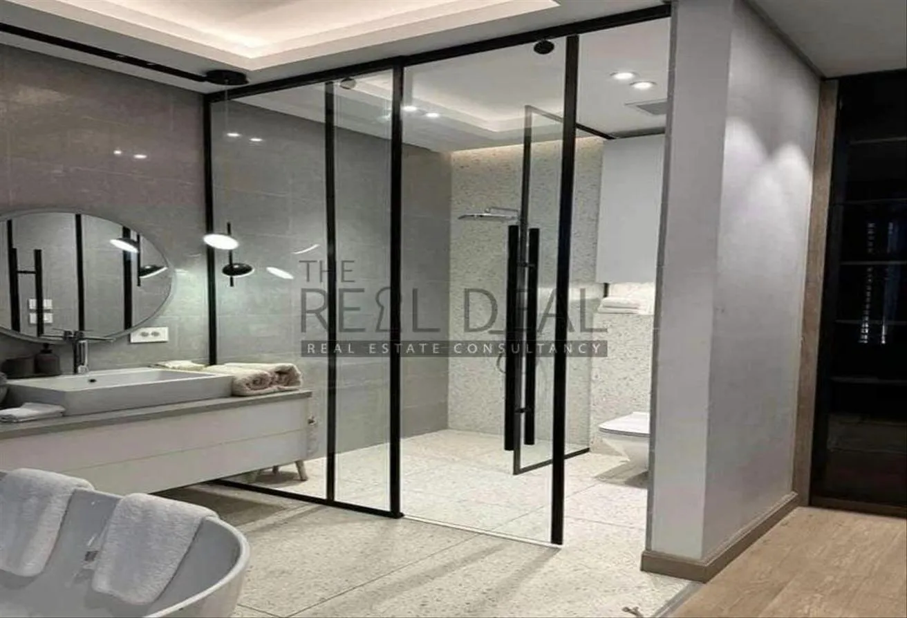Gallery Image 11