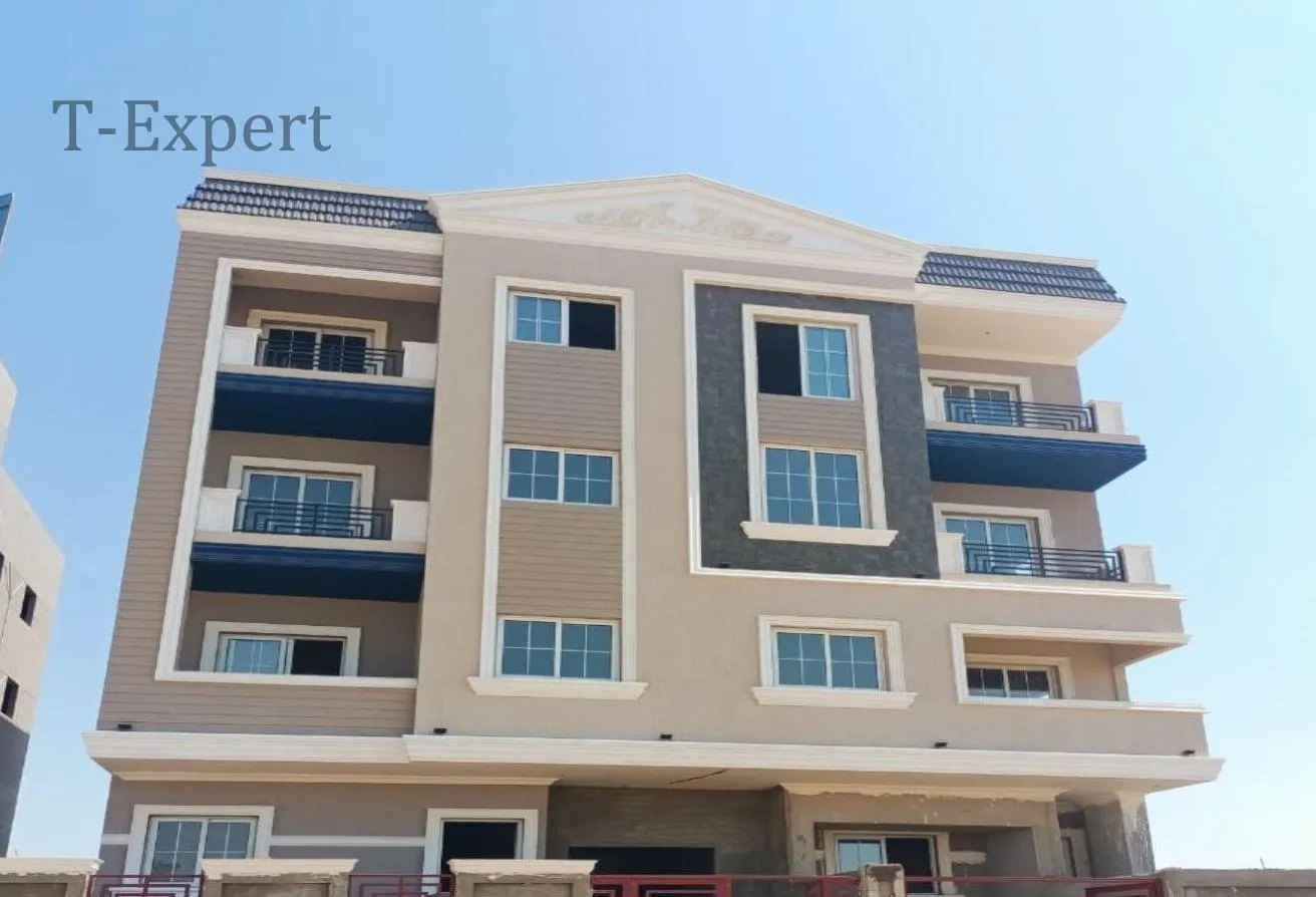 Sale in North House: شقه في بيت الوطن بأفضل سعر للمتر واطول فتره سداد