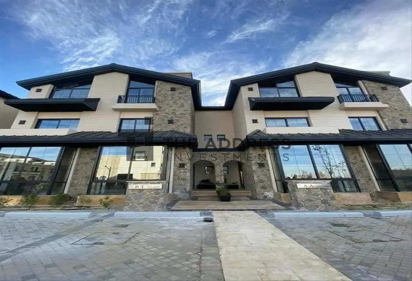 Sale in The Wonder Marq: villa landscape view + garden installment 12years