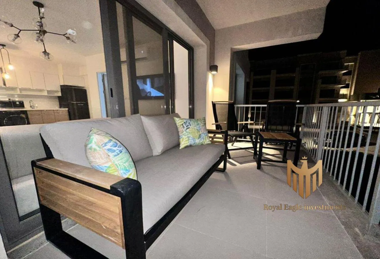 Sale in Marassi: شاليه للبيع في مارينا2 بالفرش بحري علي الياخوت