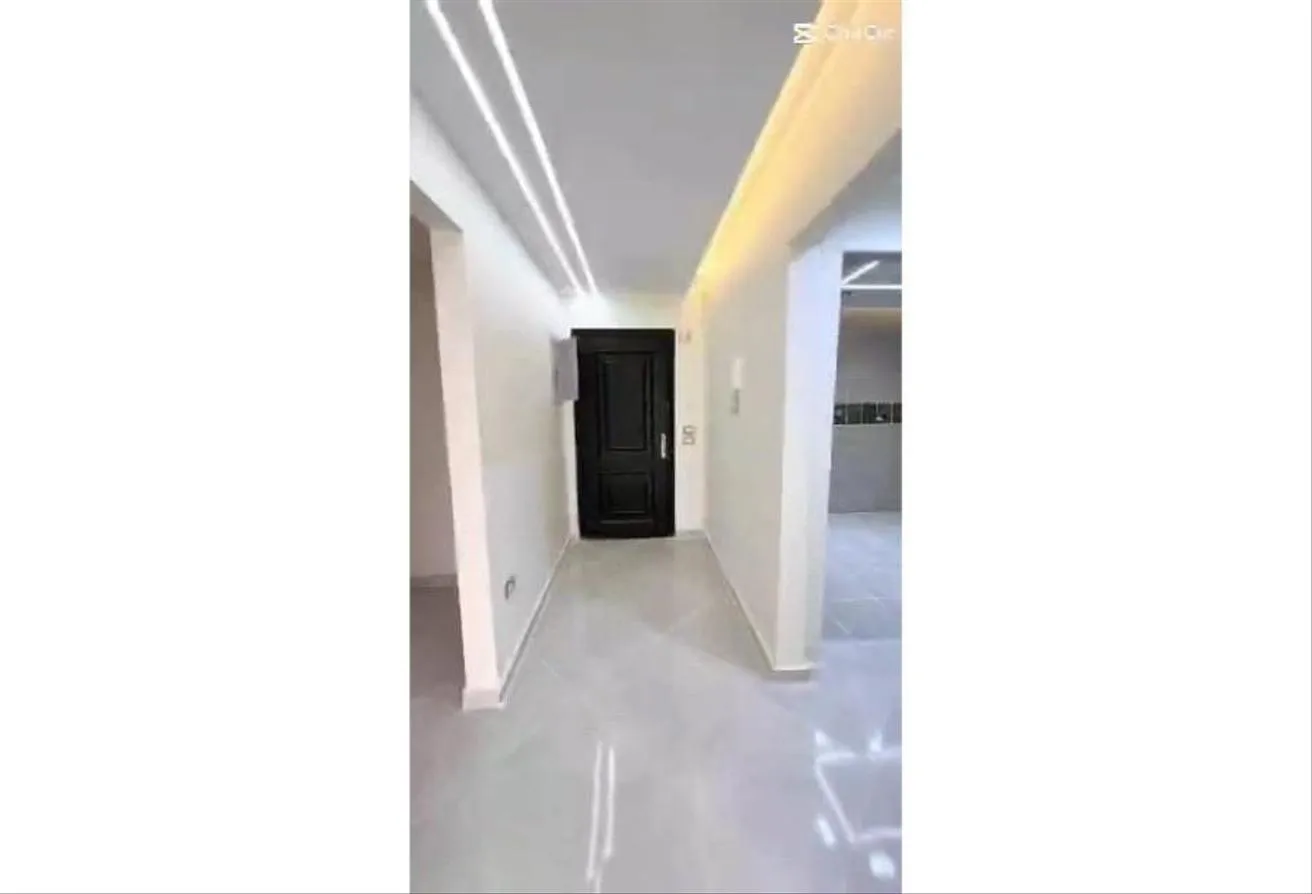 Gallery Image 18
