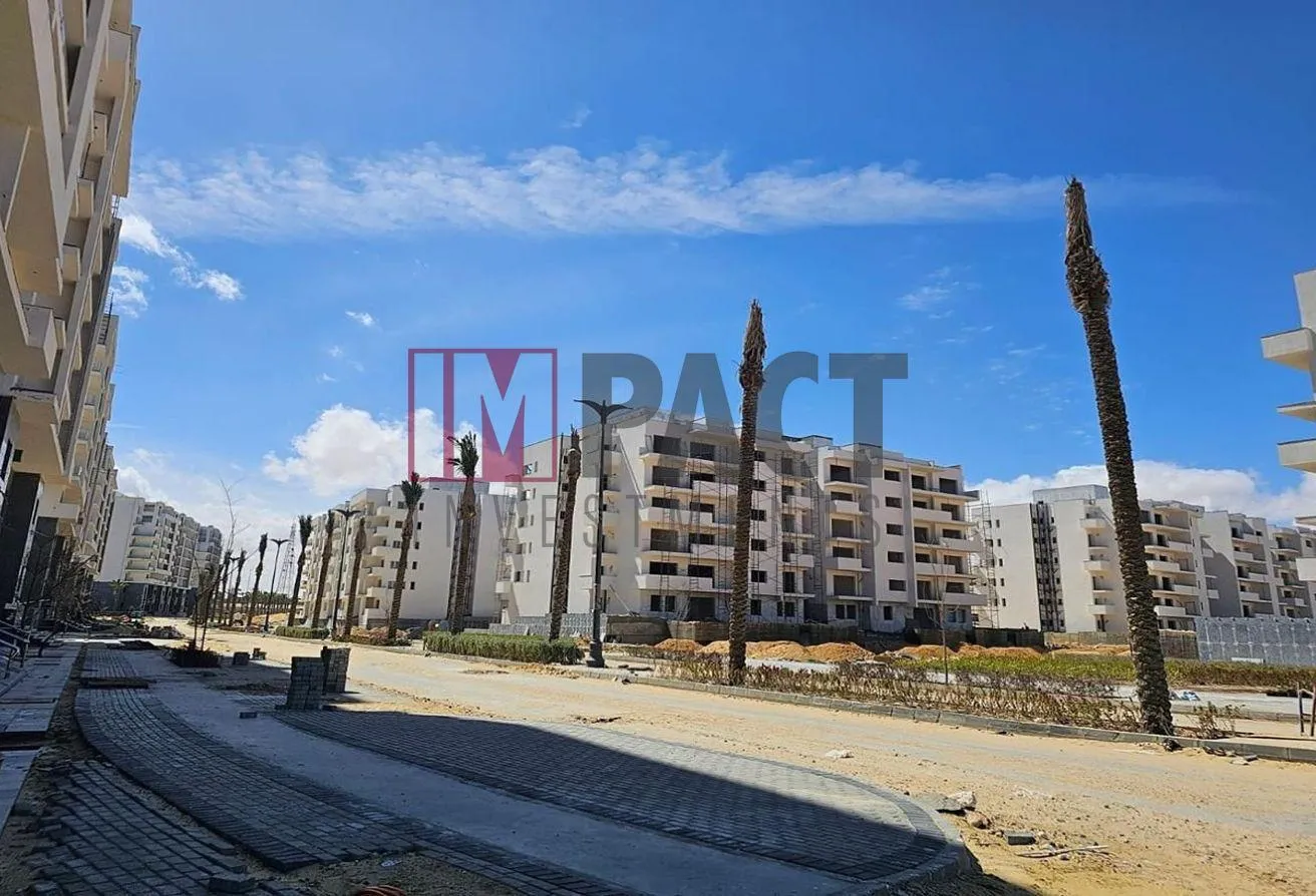 البيع في مازيرين: ِشقه للبيع متشطبه كمبوند مزارين بفيو العالمين قسط 
