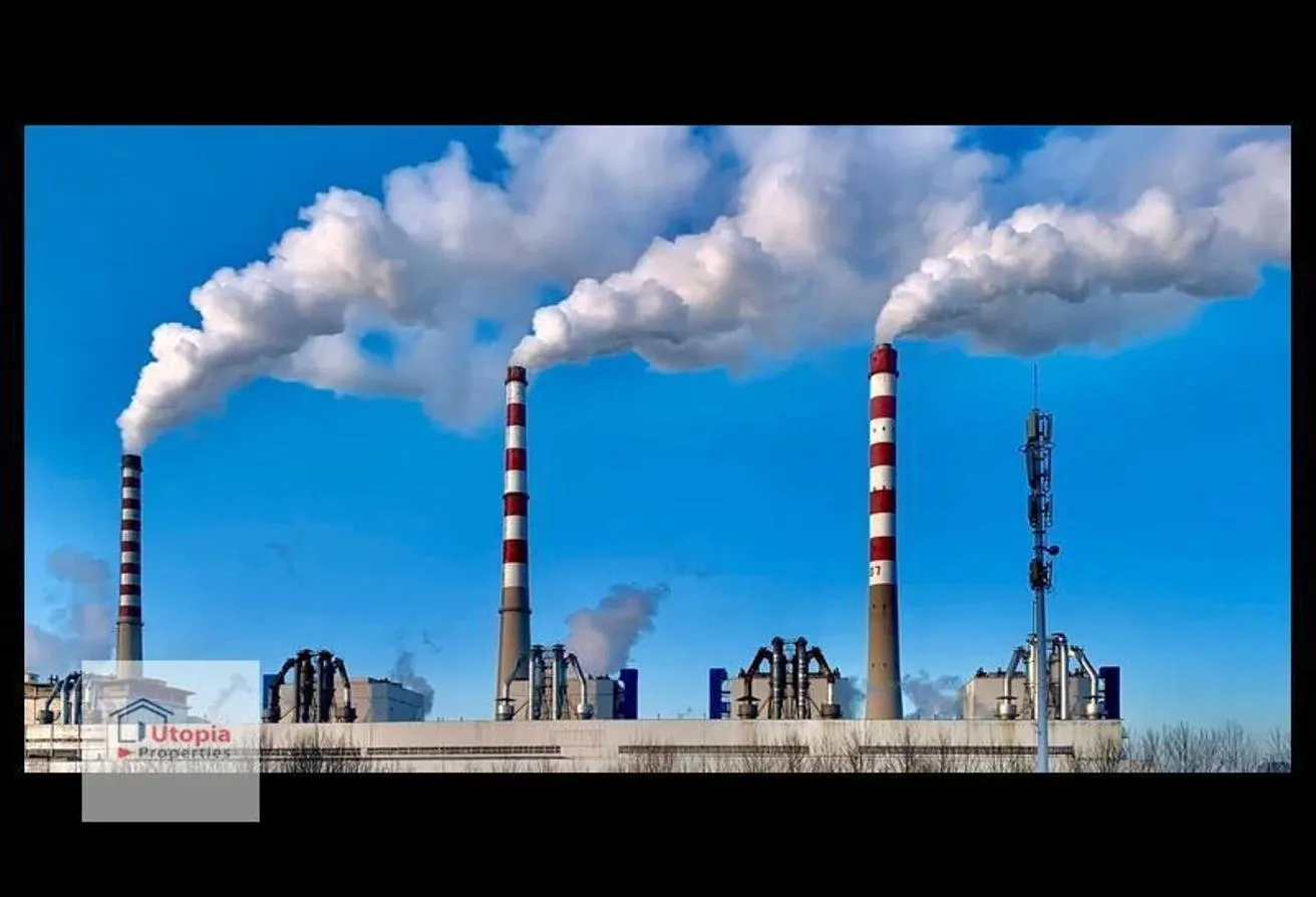 Sale in Industrial Area 10th Ramadan: مصنع للبيع  بالمنطقة الصناعية بالعاشر من رمضان