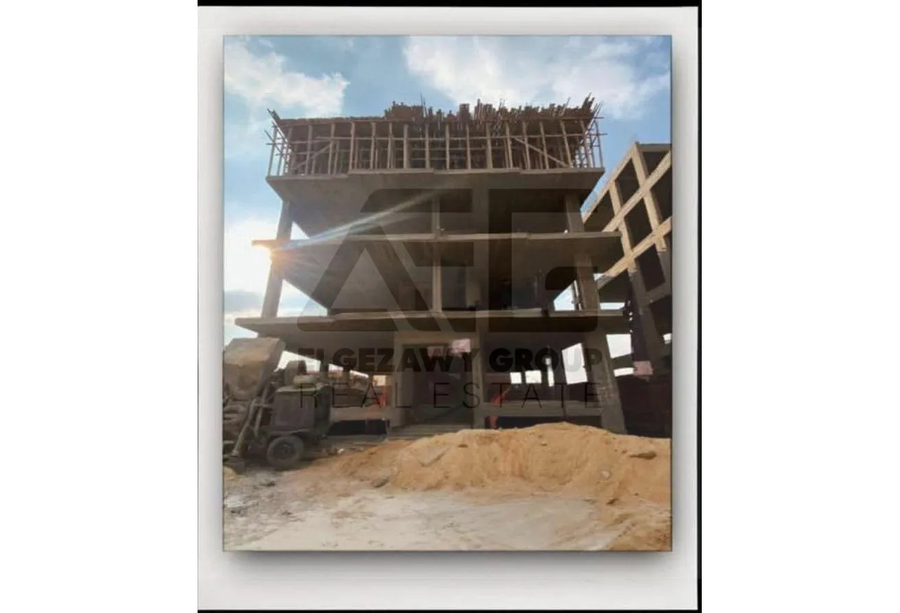 Sale in North House: Apartment in North House New Cairo with 10% DP