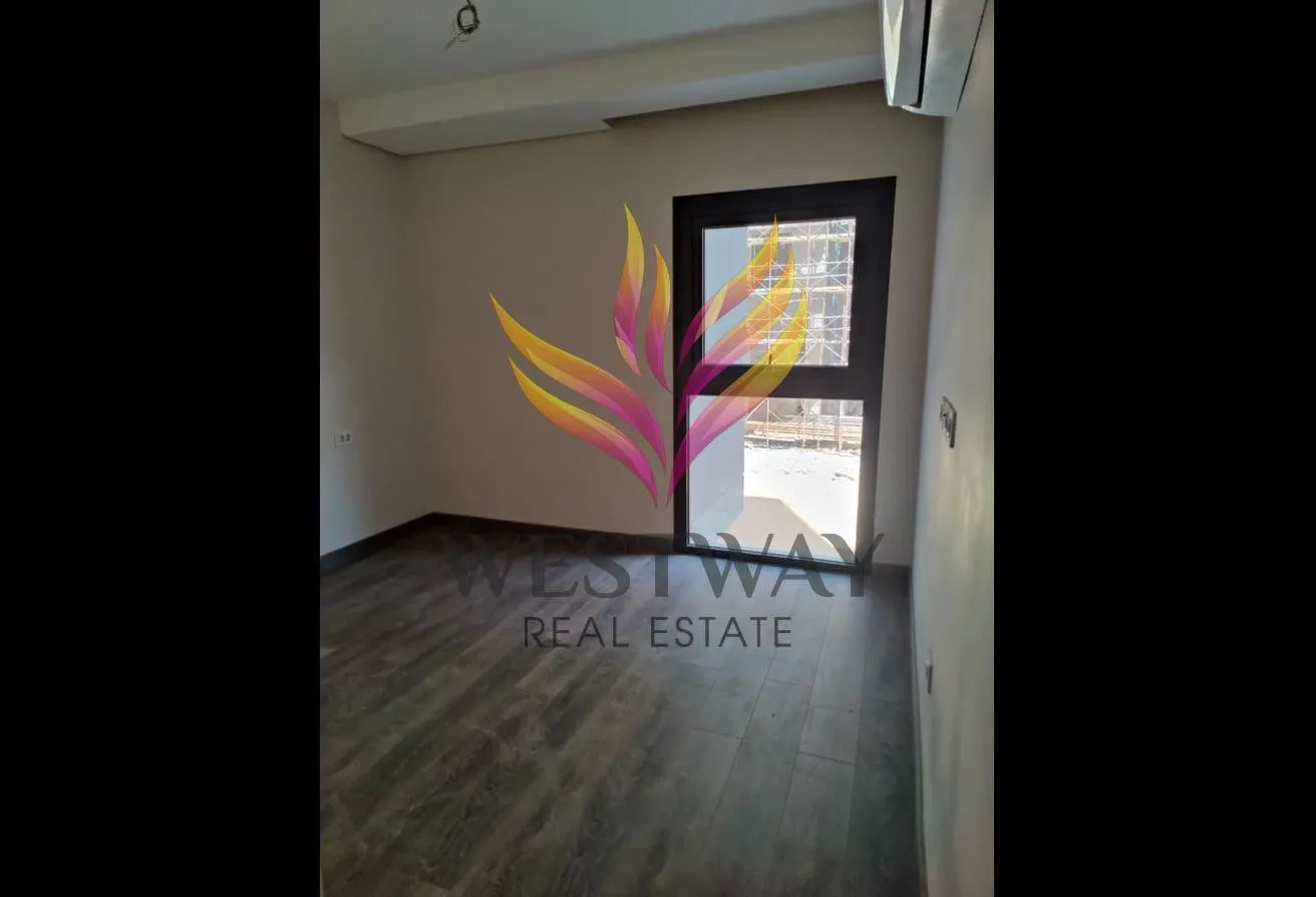 Gallery Image 13