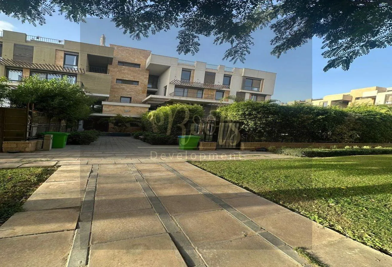 Sale in Westown: Duplex with Roof Ready To move Prime Location