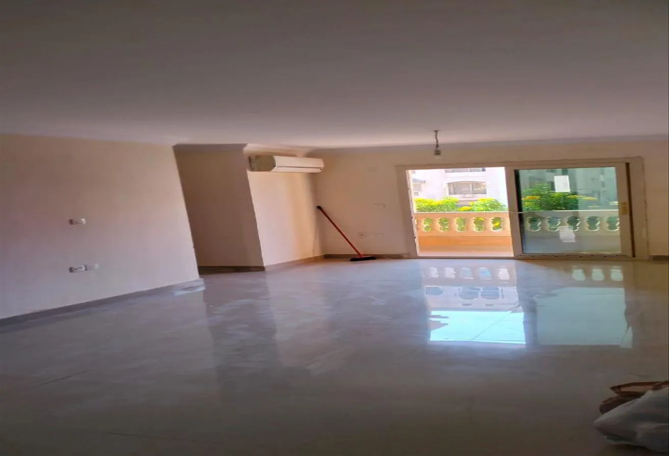 Sale in Al Andalus District: Penthouse for sale 245m in El Andalus new cairo
