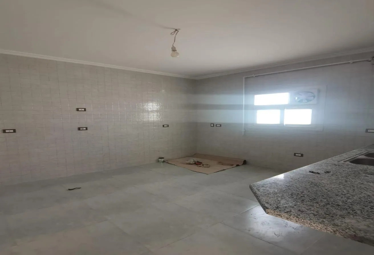 Rent in El Yasmeen 1: استديو للايجار فيلات الياسمين التجمع الاول