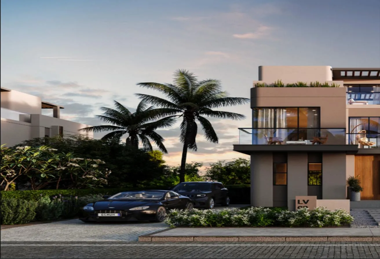 Sale in The 8: Townhouse 0 down payment 9 years plan no interests