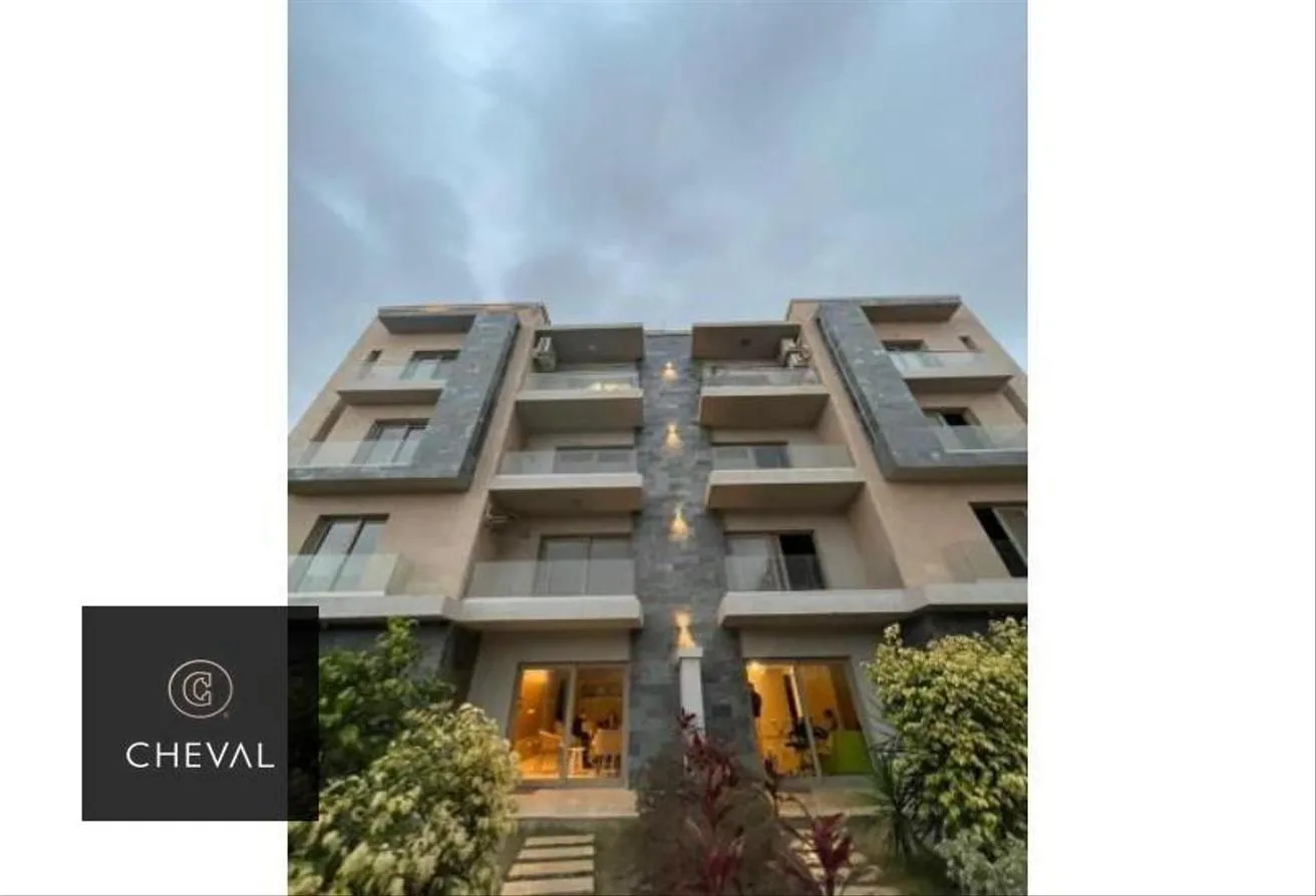 Sale in Galleria Residences: Apartment with garden for sale10-Y installments