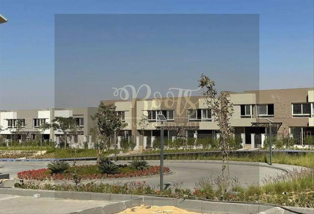 Sale in Badya Palm Hills: Townhouse prime location in installment