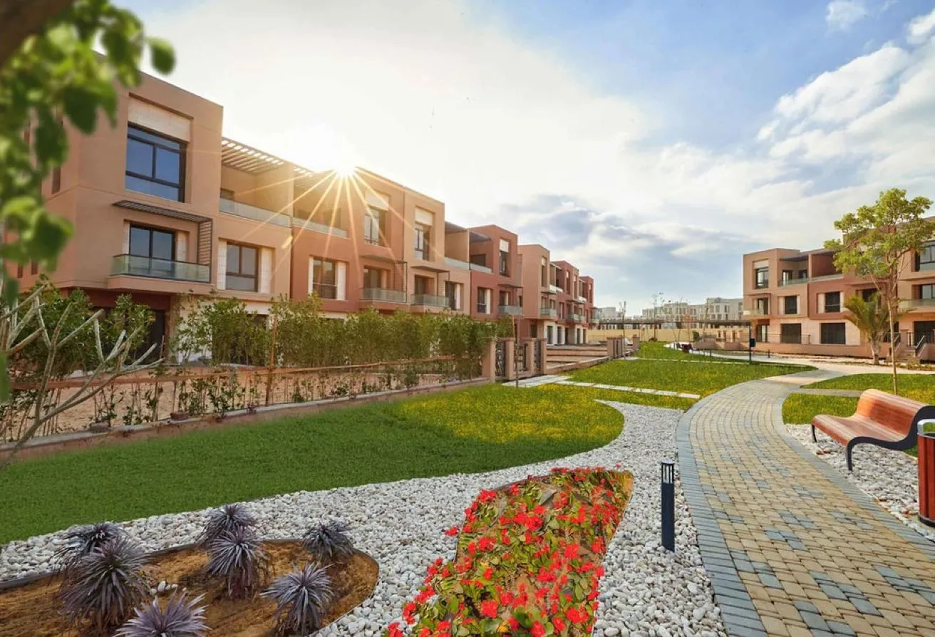 Sale in District 5: افضل سعر شقه مميزه 160م مع 102م تراس