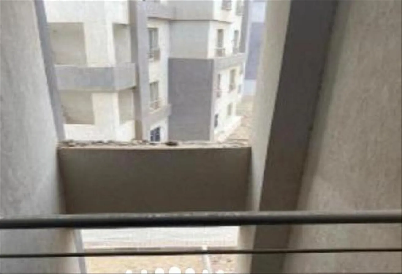Sale in Cairo University Compound: للبيع بكمبوند جامعة القاهري بنتهاوس هاوس115م+50م