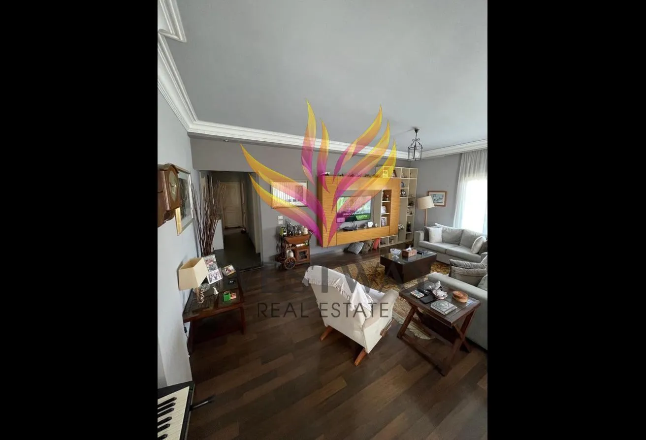 Sale in Beverly Hills Road: Apartment for sale in Beverly Hills Compound