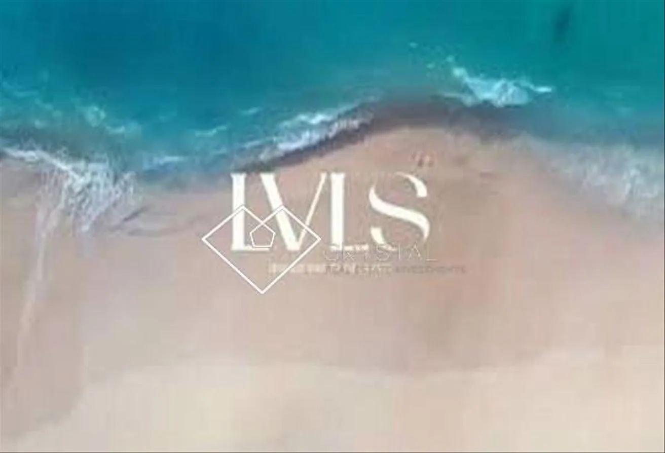 Sale in LVLS By Mountain View: Fully finished Townhouse middle and Sea view