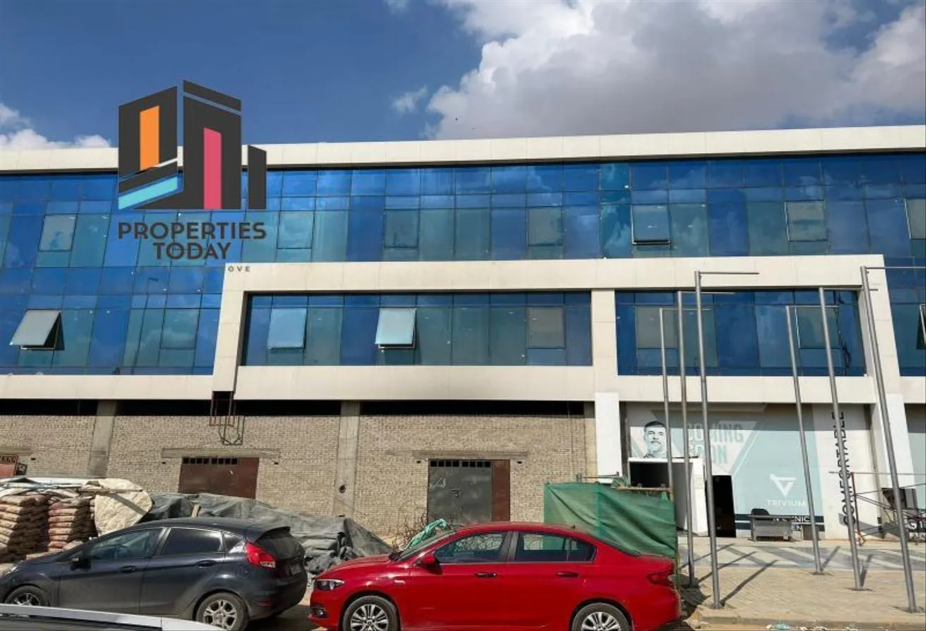 Rent in Trivium Zayed: office 45m rent open view in mall Trivium Zayed