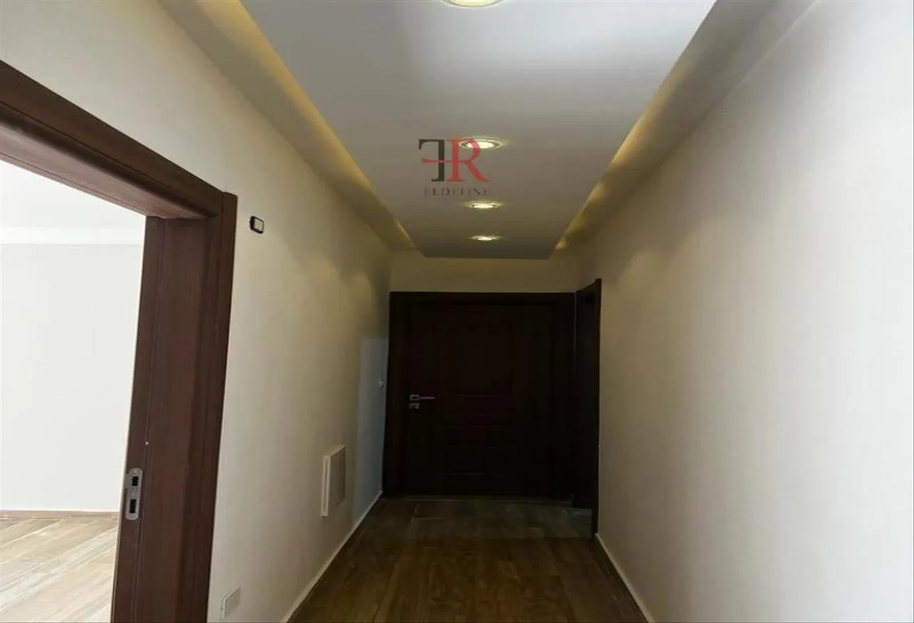 Gallery Image 9