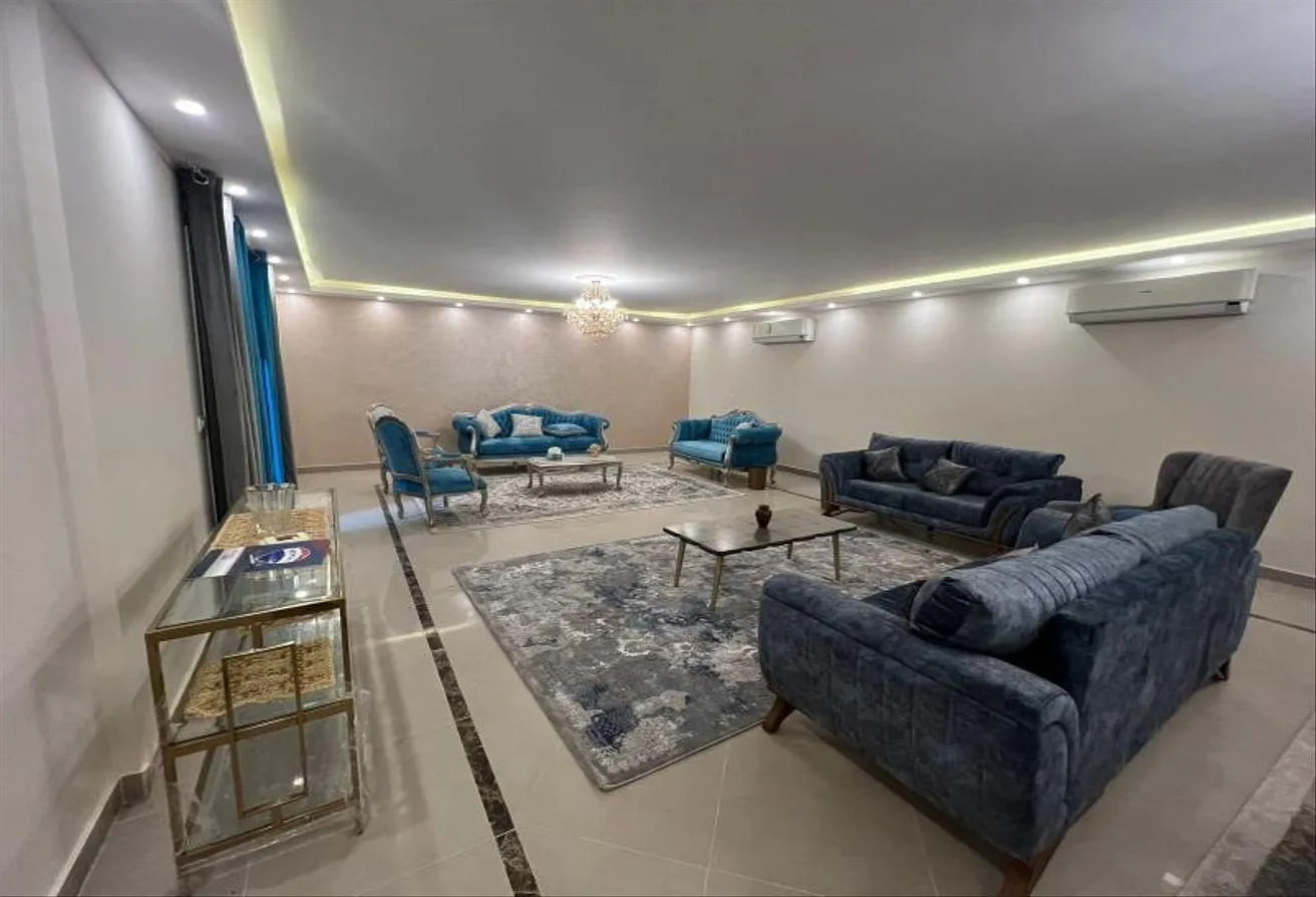 Gallery Image 10