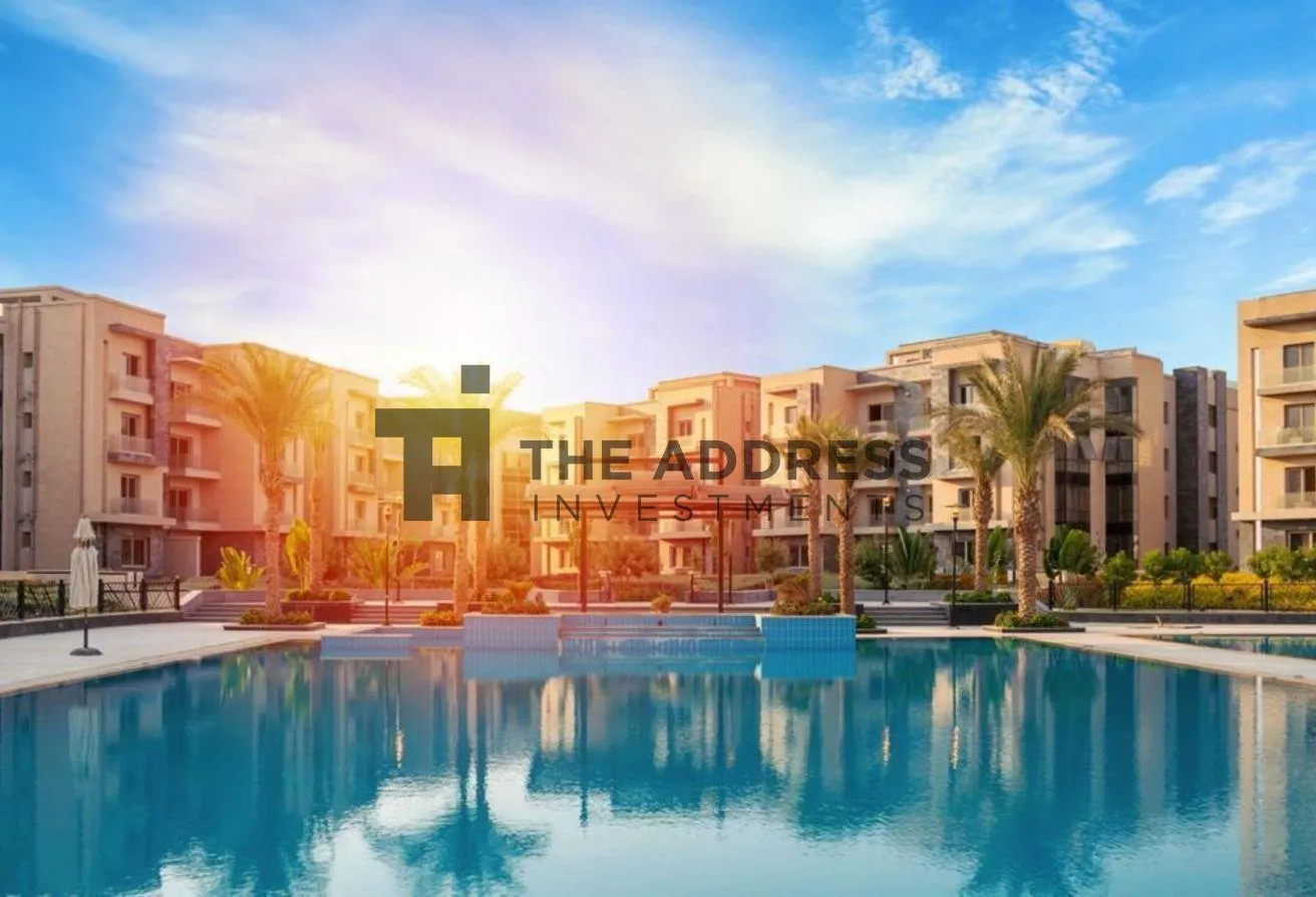 Sale in Galleria Moon Valley: RTD with 5%dp apartment 135m at Galleria new cairo