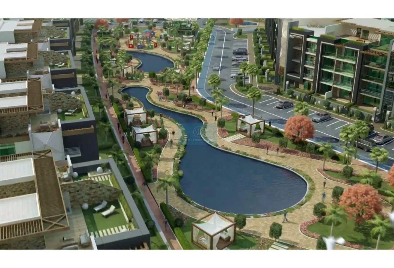 Sale in New Capital Compounds: Town house for sale 300m+300m/L  in new capital