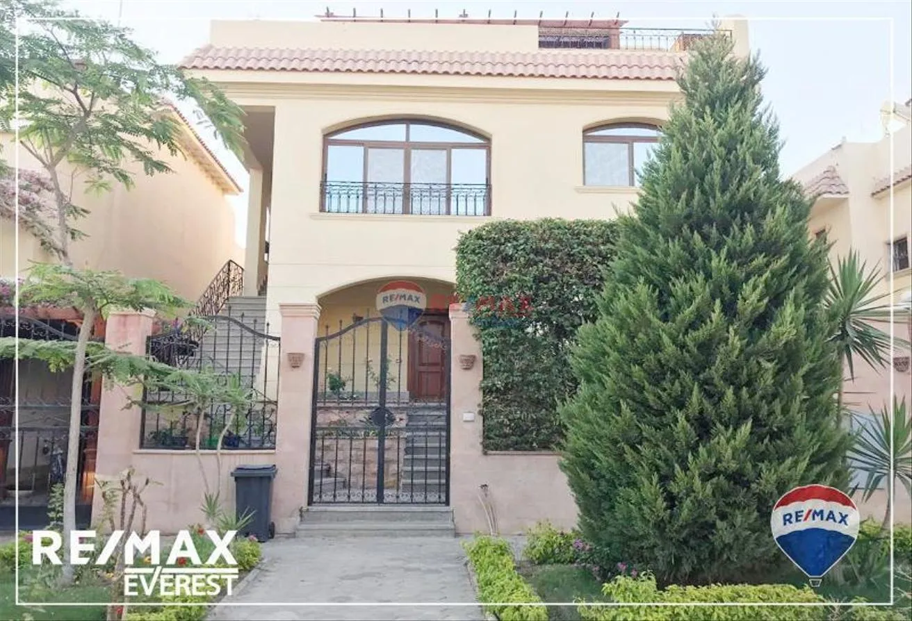 Sale in Dream Land: Finished Villa Ready to move in October - Zero DP.