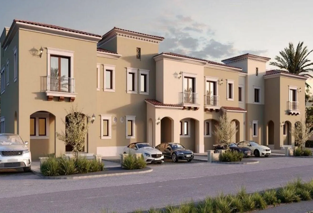 Sale in City Gate: with installments  villa for sale in city gate