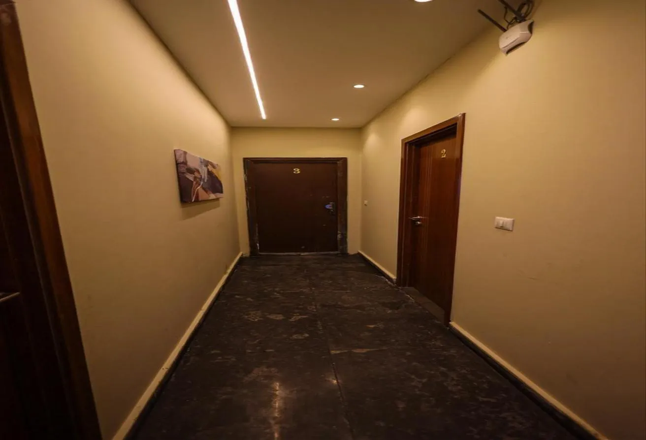Gallery Image 6