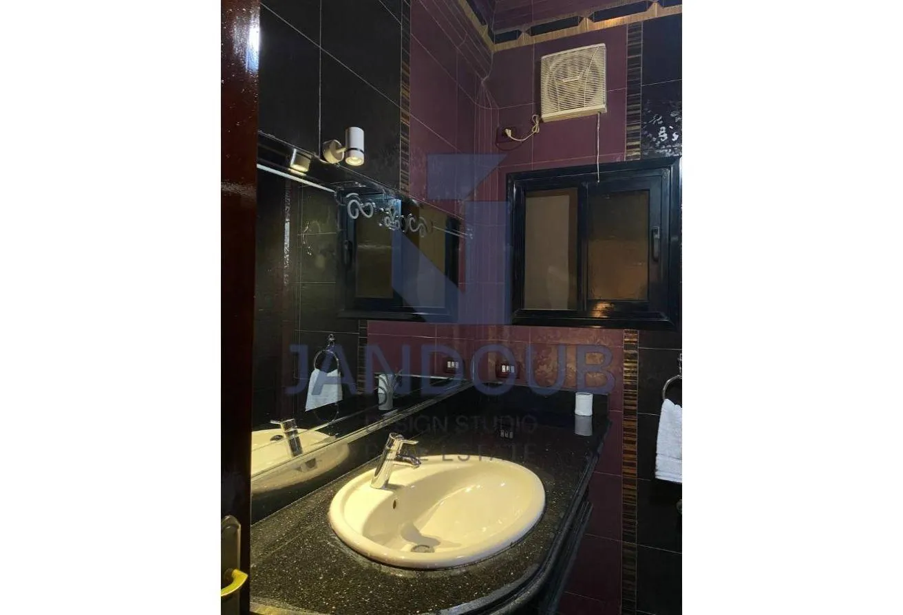 Gallery Image 15
