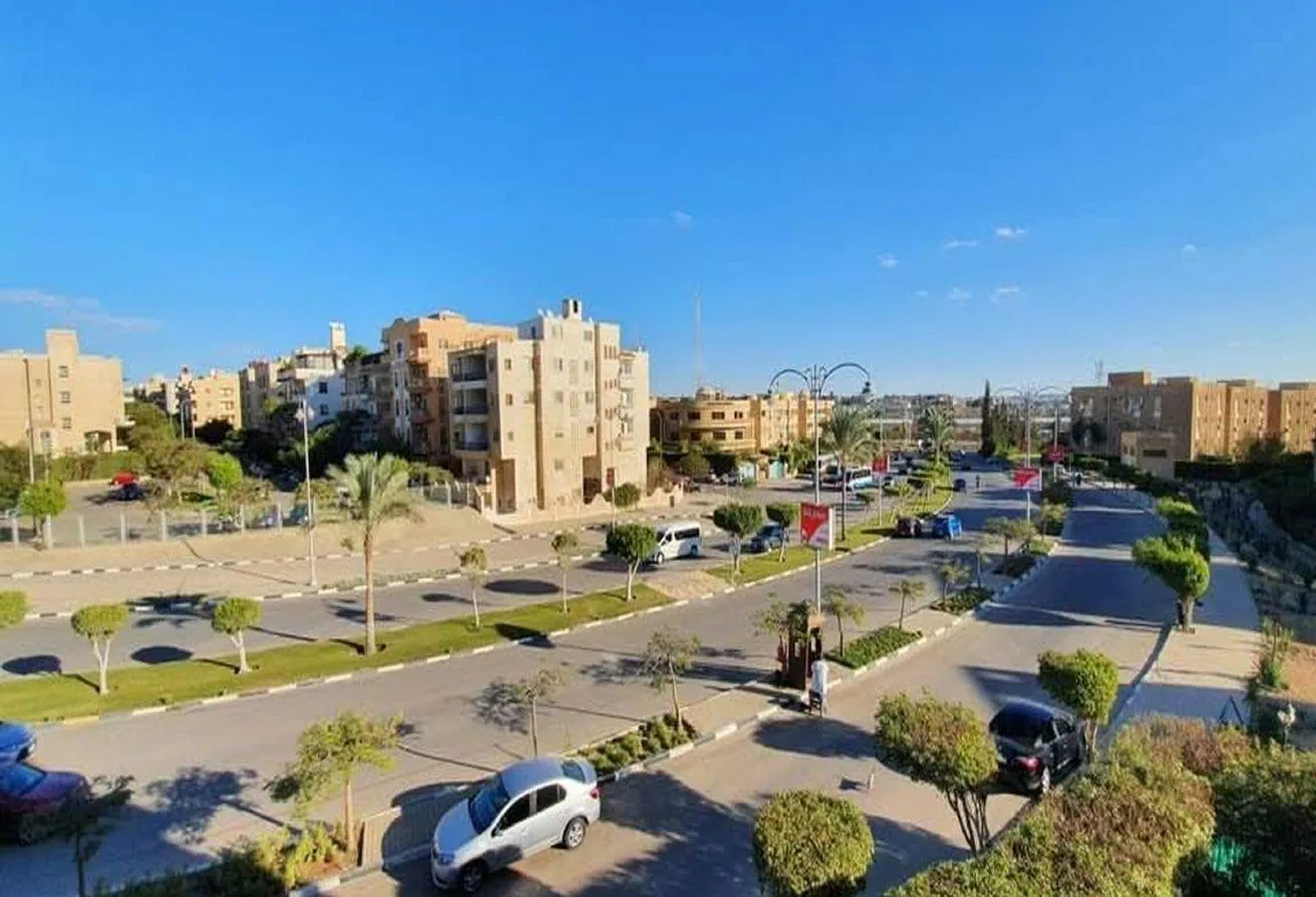 Rent in Beverly Hills Road: Studio Furnished for rent in Beverly Hills
