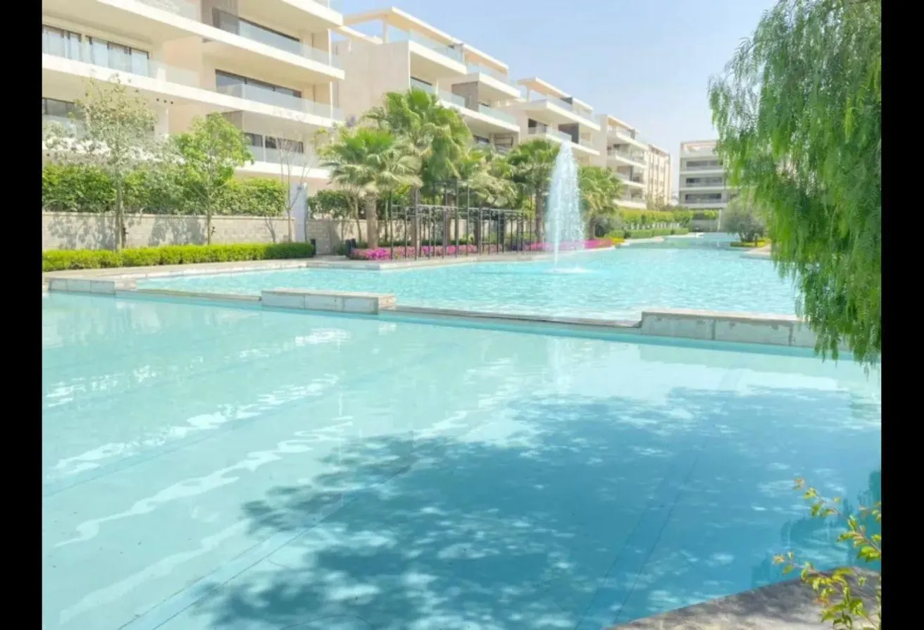 Rent in Lake View: Villa For Rent in Lake View Prime Location 8 rooms