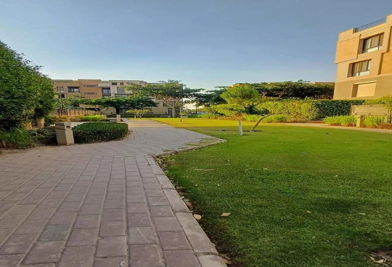 Rent in Westown: For Rent in Westown Studio Furnished