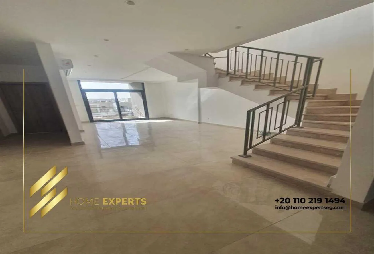 Rent in Moon Residences: Penthouse for rent in Marasem Fifth Square l ACs