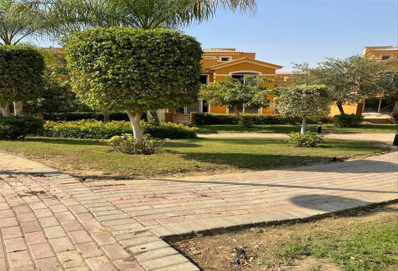 Sale in Dyar: Twin House 333m for sale in Dyar park