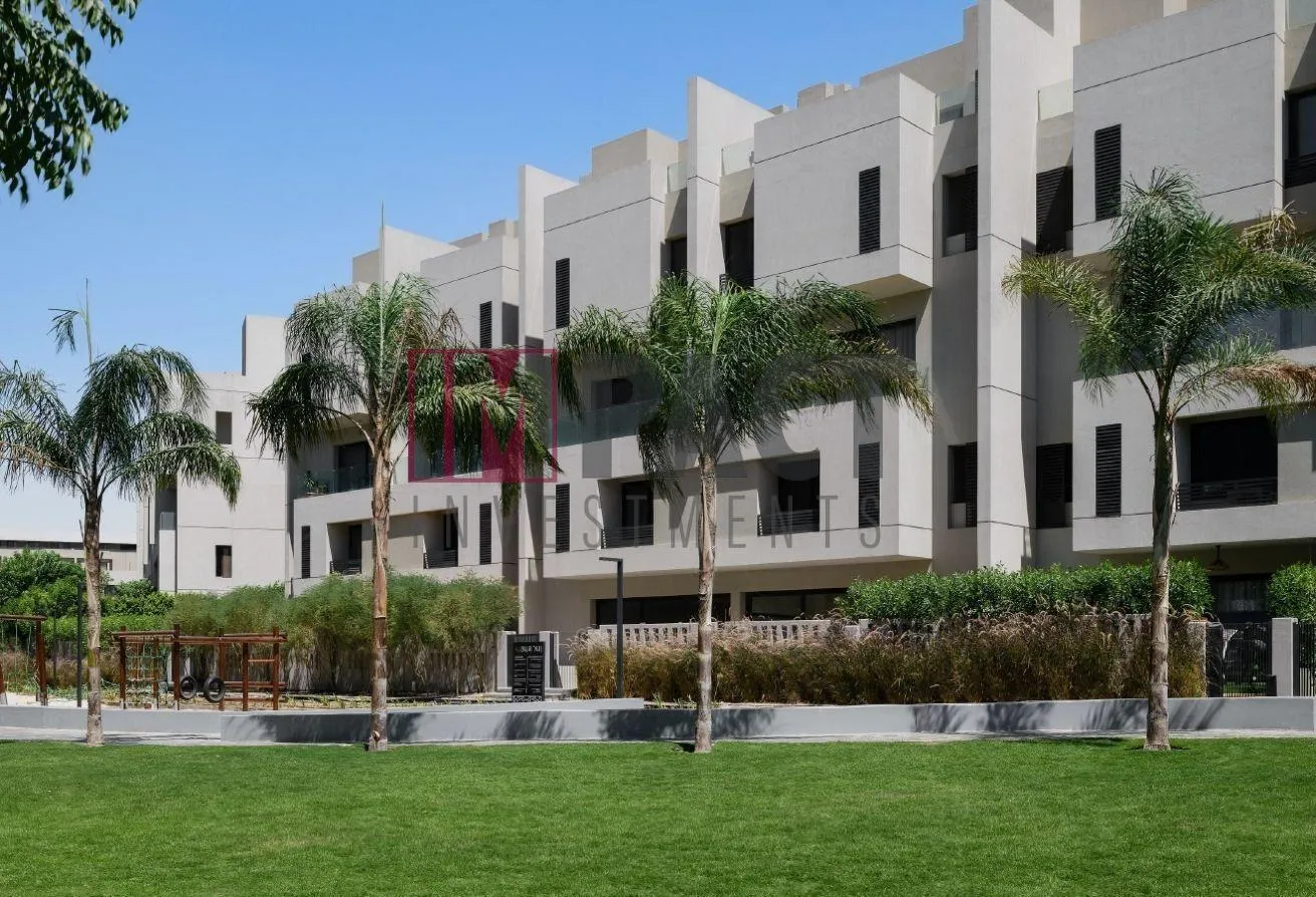 Sale in Al Burouj Compound: Without down payment, villa for sale in Al Burouj