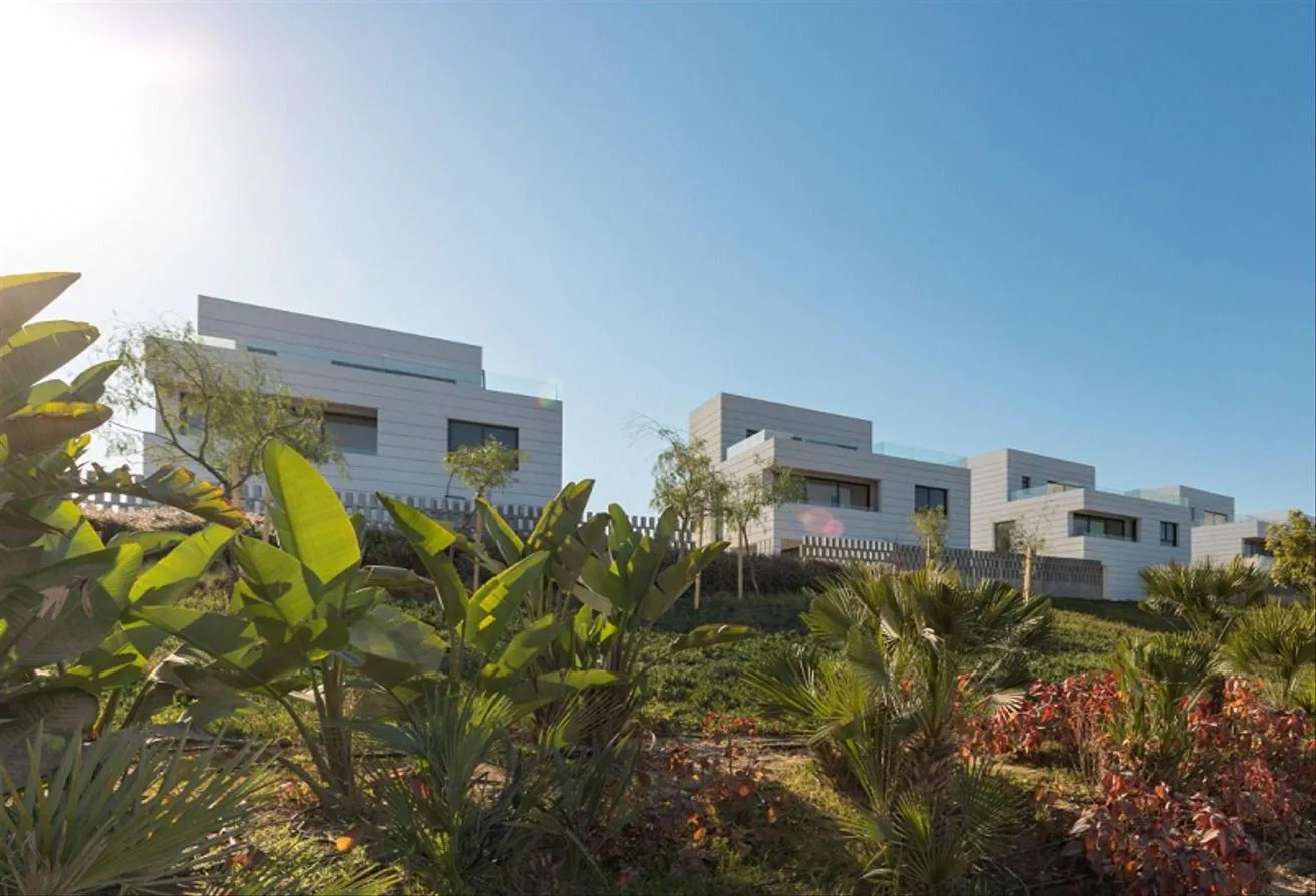 Sale in Al Burouj Compound: Townhouse 246m for sale in El boroug
